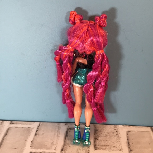 L.O.L. Surprise OMG Roller Chick - Picture 4 of 6